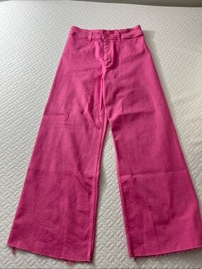 Like new. Zara Bright Pink Wide-Leg Full-Length Jeans